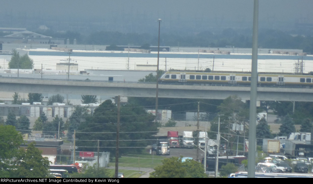 UP Express on the viaduct approaching Pearson Airport